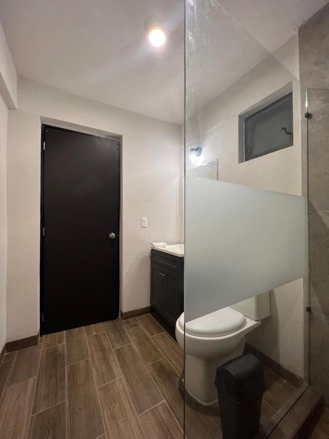 Hotel Tia Flora Леон Экстерьер фото