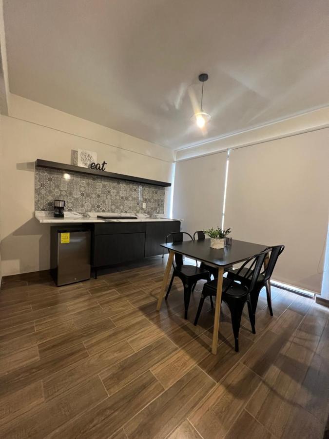 Hotel Tia Flora Леон Экстерьер фото