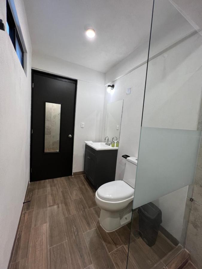 Hotel Tia Flora Леон Экстерьер фото