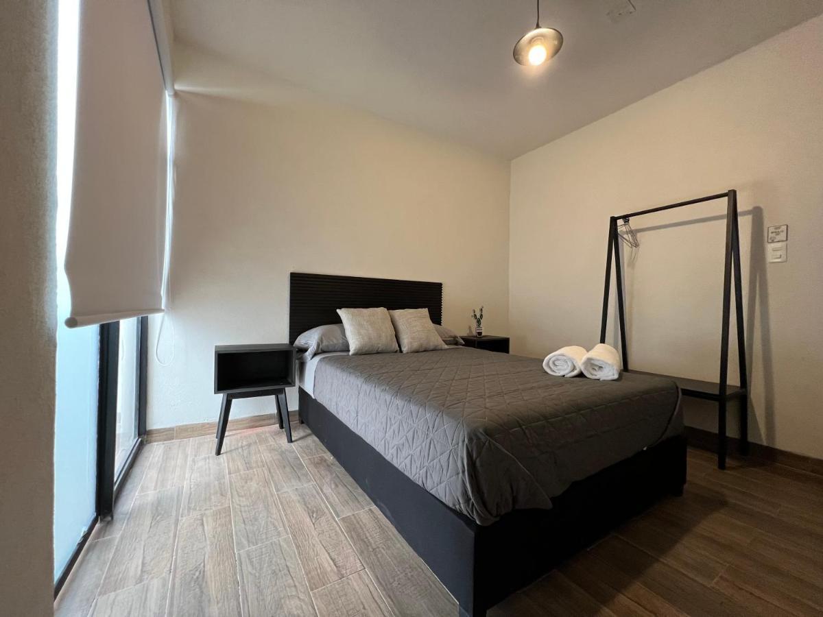 Hotel Tia Flora Леон Экстерьер фото